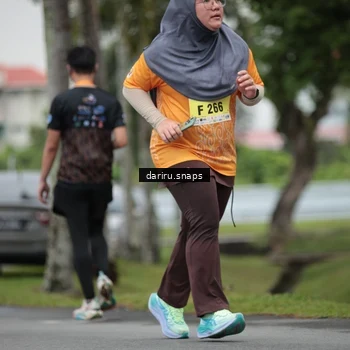 Runner Photo 8577366