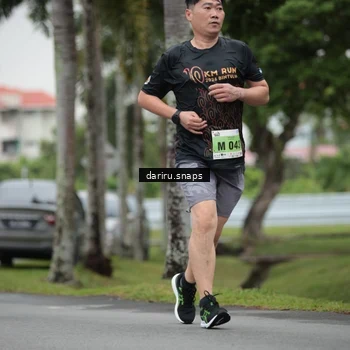 Runner Photo 8577371