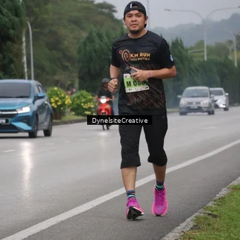 Runner Photo 8577379