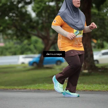 Runner Photo 8577381