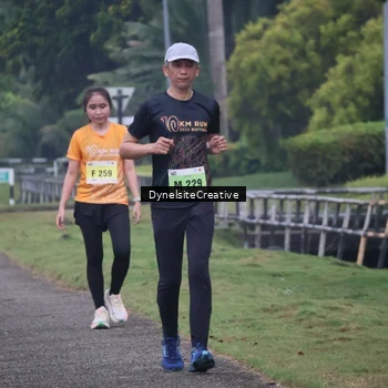 Runner Photo 8577397