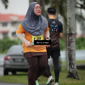 Runner Photo 8577400