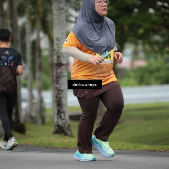 Runner Photo 8577410
