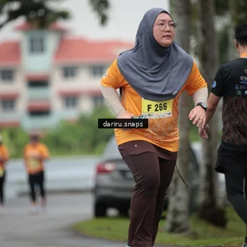 Runner Photo 8577442