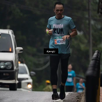 Runner Photo 8577471