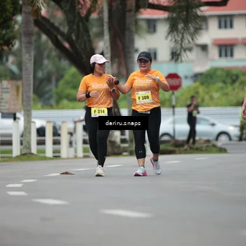 Runner Photo 8577529