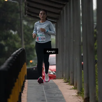 Runner Photo 8577543