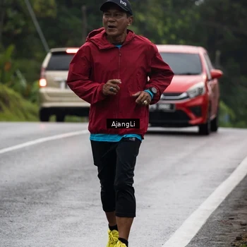 Runner Photo 8577616