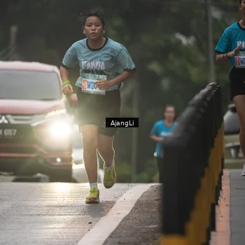 Runner Photo 8577628