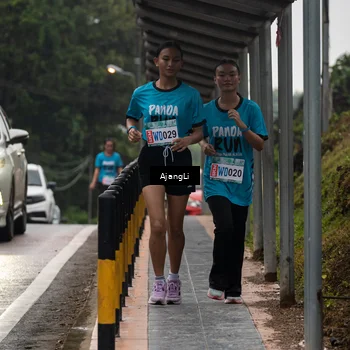 Runner Photo 8577666