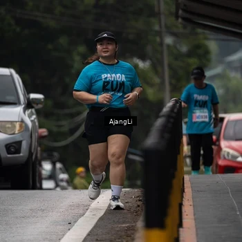 Runner Photo 8577701
