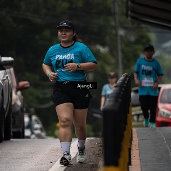 Runner Photo 8577711
