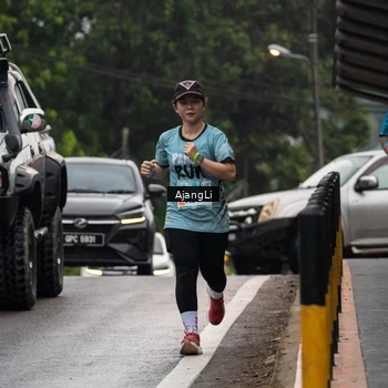 Runner Photo 8577715
