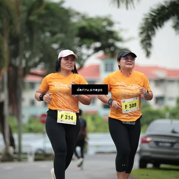 Runner Photo 8577782