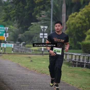 Runner Photo 8577799