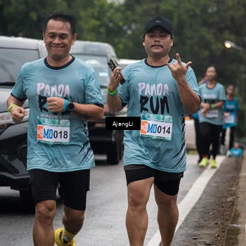 Runner Photo 8577812