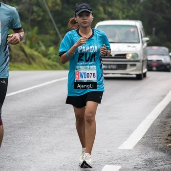 Runner Photo 8577868