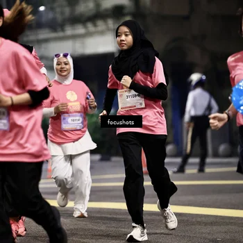 Runner Photo 8578041