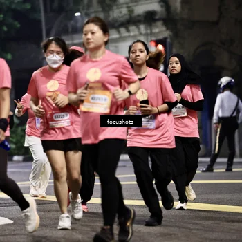 Runner Photo 8578043