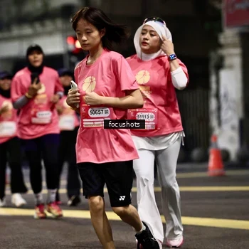 Runner Photo 8578071