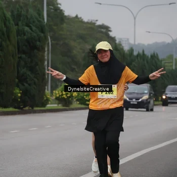 Runner Photo 8578076