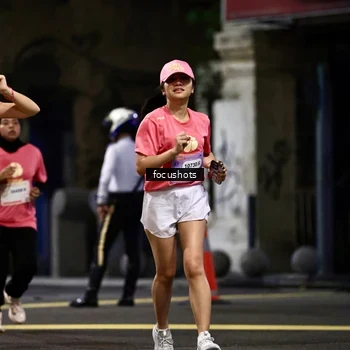 Runner Photo 8578094