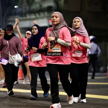 Runner Photo 8578098