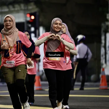 Runner Photo 8578105