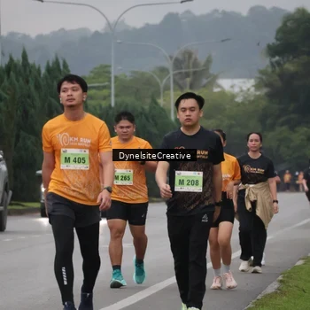 Runner Photo 8578145