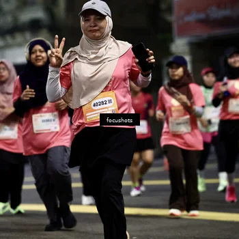 Runner Photo 8578149