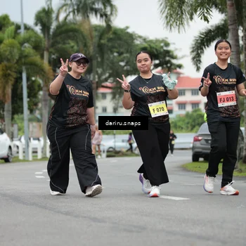 Runner Photo 8578160