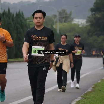 Runner Photo 8578172