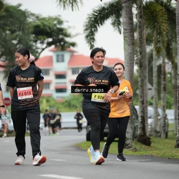 Runner Photo 8578174