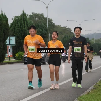 Runner Photo 8578175