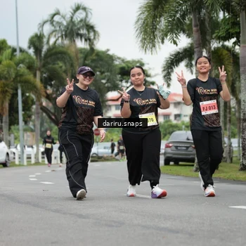 Runner Photo 8578181