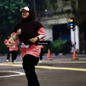 Runner Photo 8578204