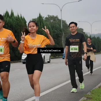 Runner Photo 8578242