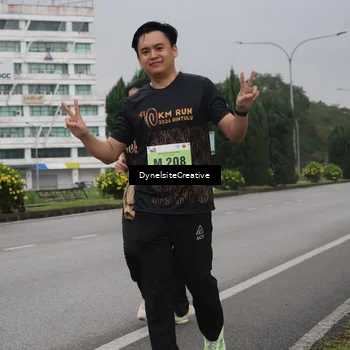 Runner Photo 8578290