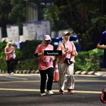 Runner Photo 8578293