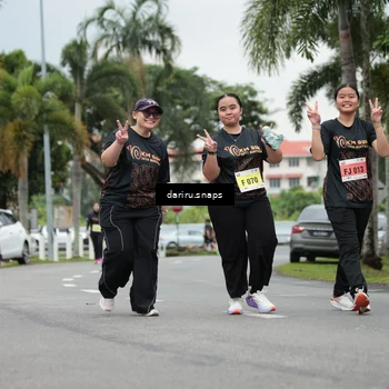 Runner Photo 8578302