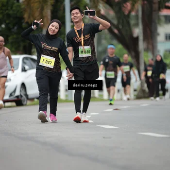 Runner Photo 8578339