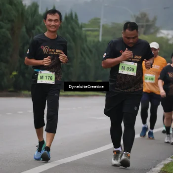 Runner Photo 8578395