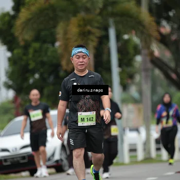 Runner Photo 8578412