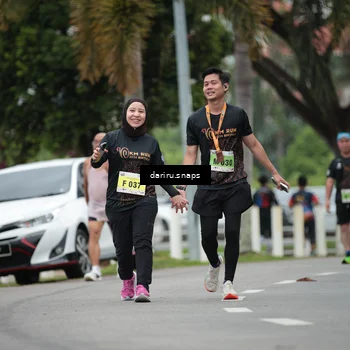 Runner Photo 8578420