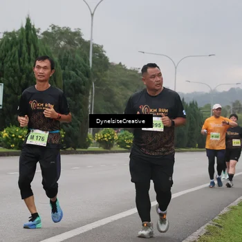 Runner Photo 8578426