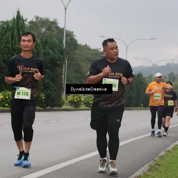 Runner Photo 8578427
