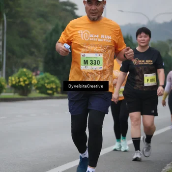 Runner Photo 8578435