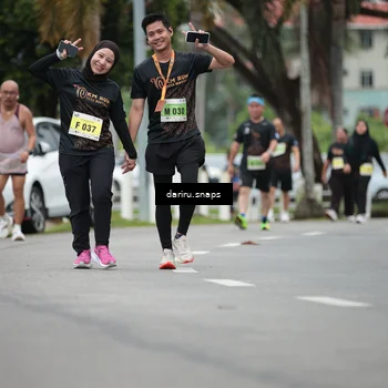 Runner Photo 8578442