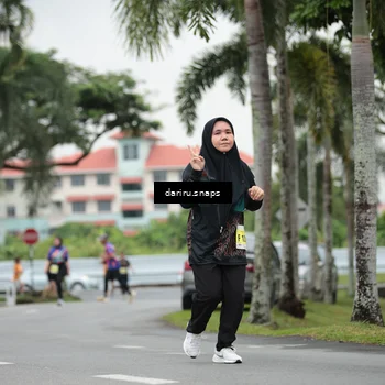 Runner Photo 8578458