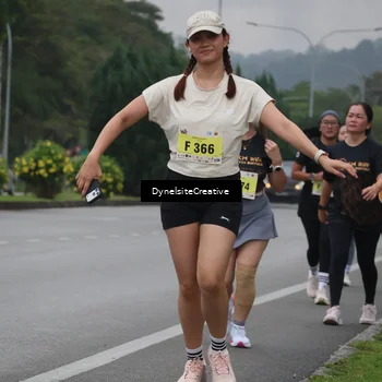 Runner Photo 8578498